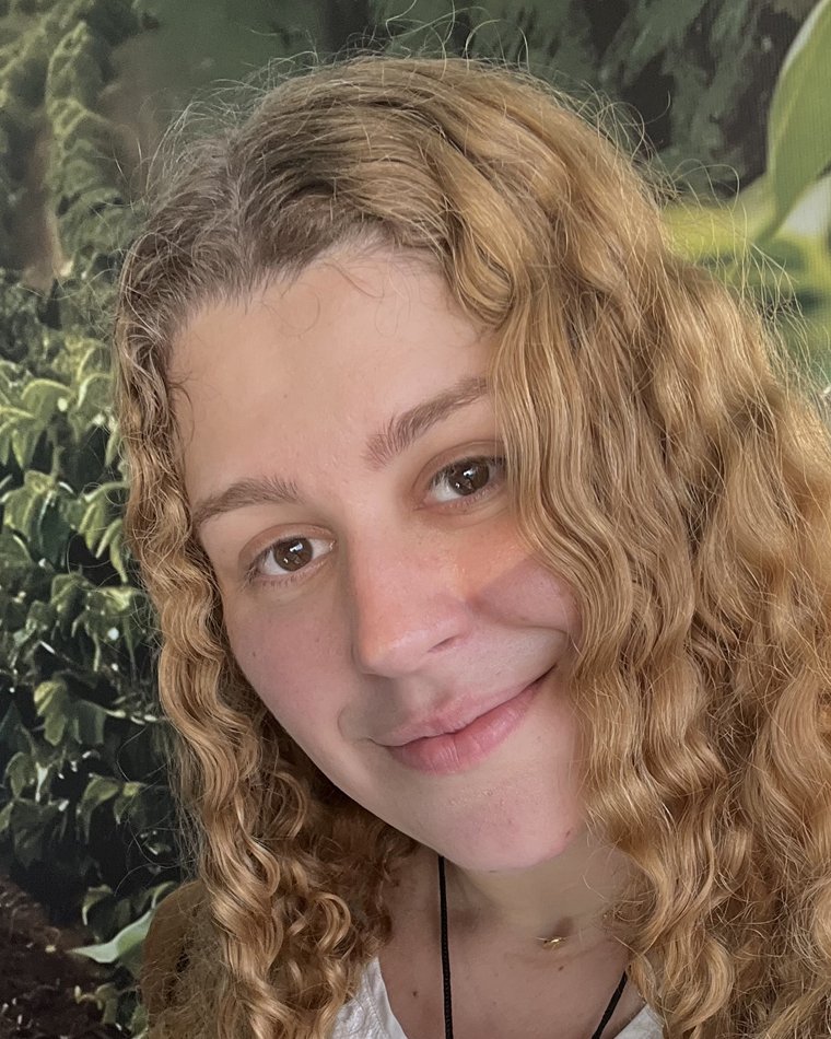 Ana Paula Rezende Ferreira